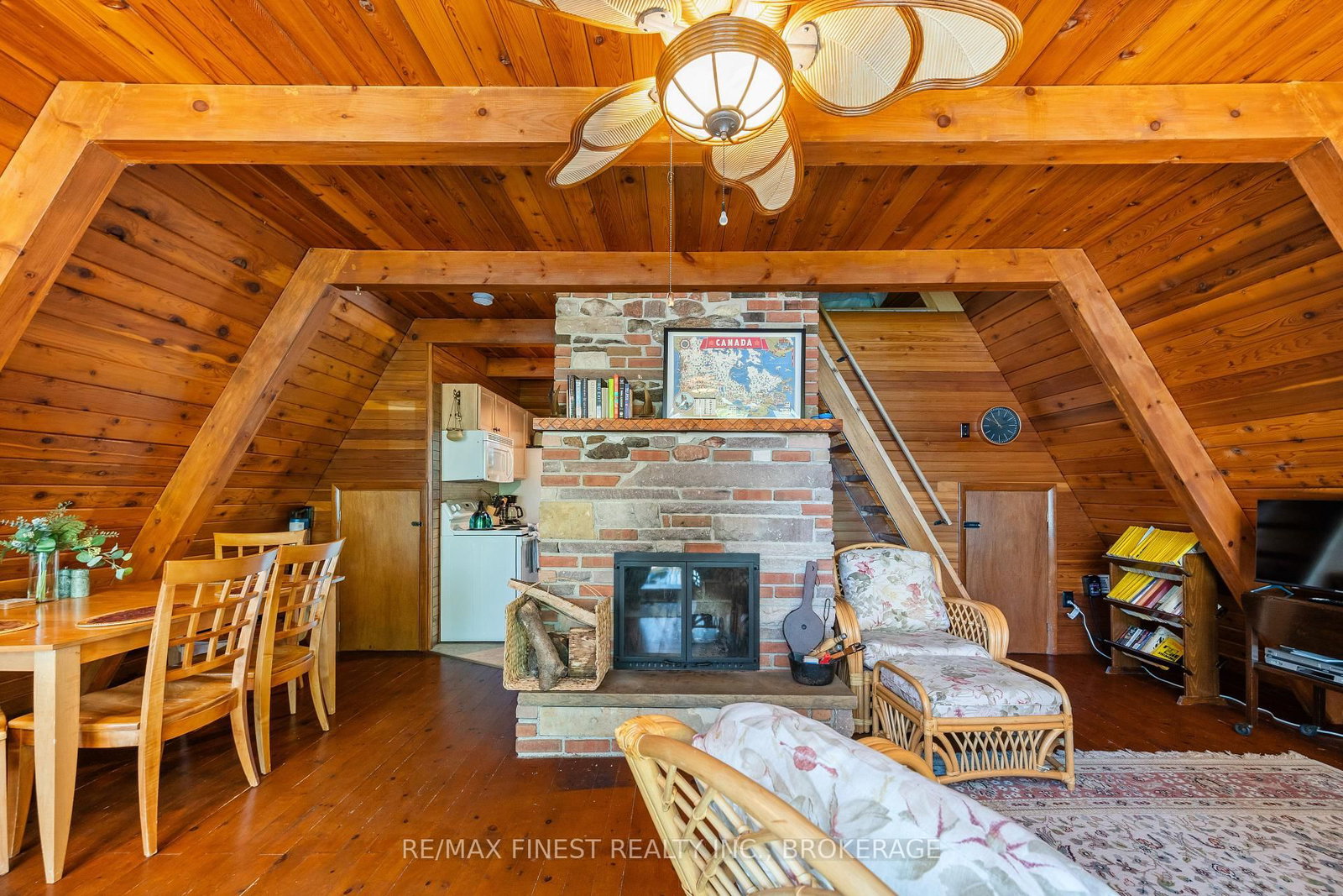 53 Hillside Lane • Verona, ON photo 5