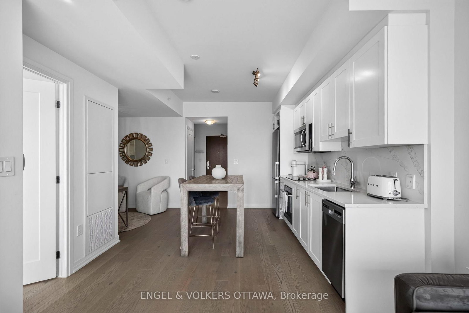 805 Carling Avenue • #1503 • Ottawa, ON photo 13