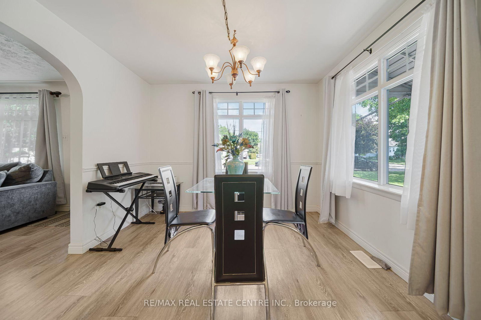 24 Park Street • Aylmer, ON photo 10