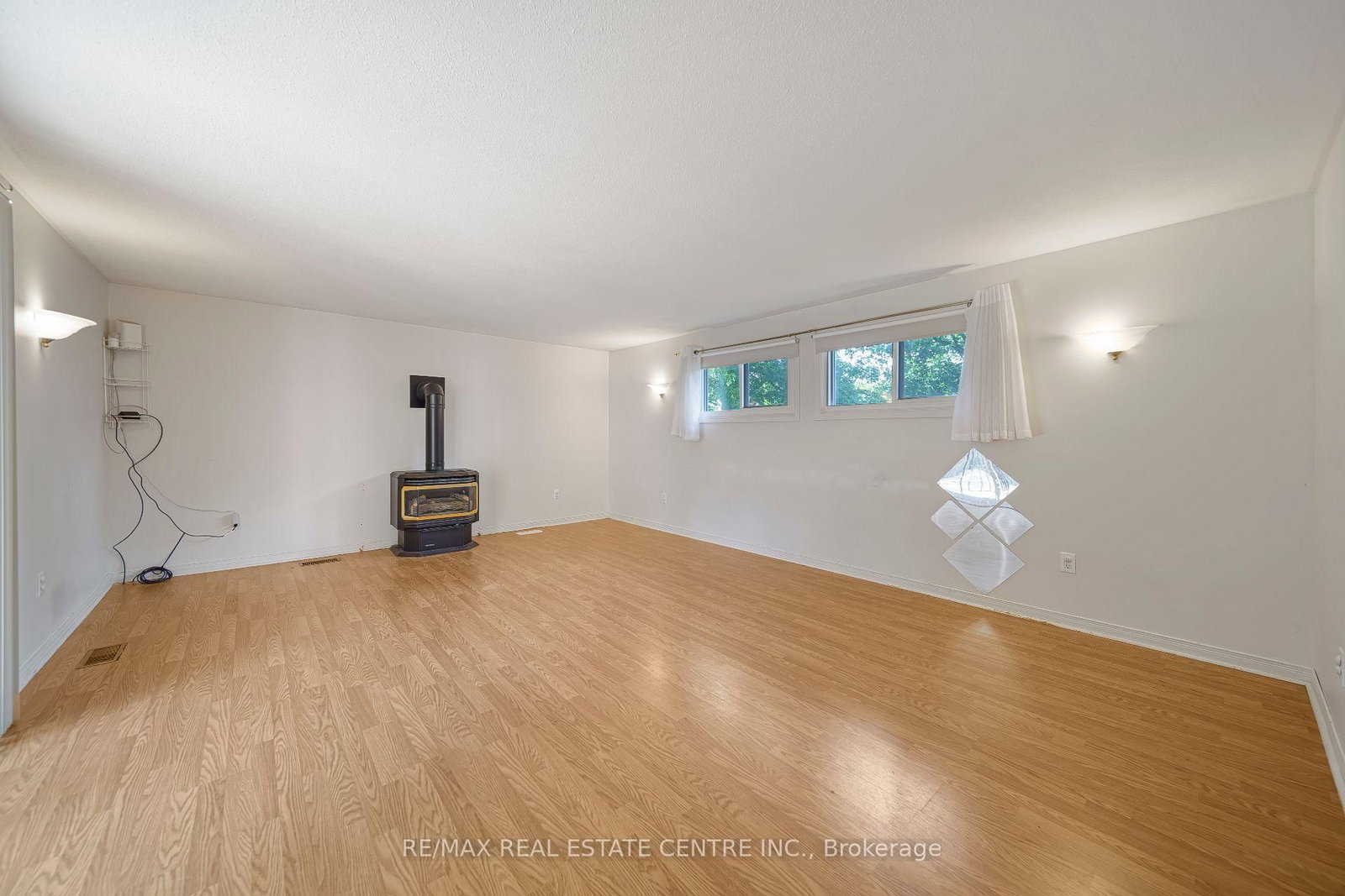 24 Park Street • Aylmer, ON photo 16