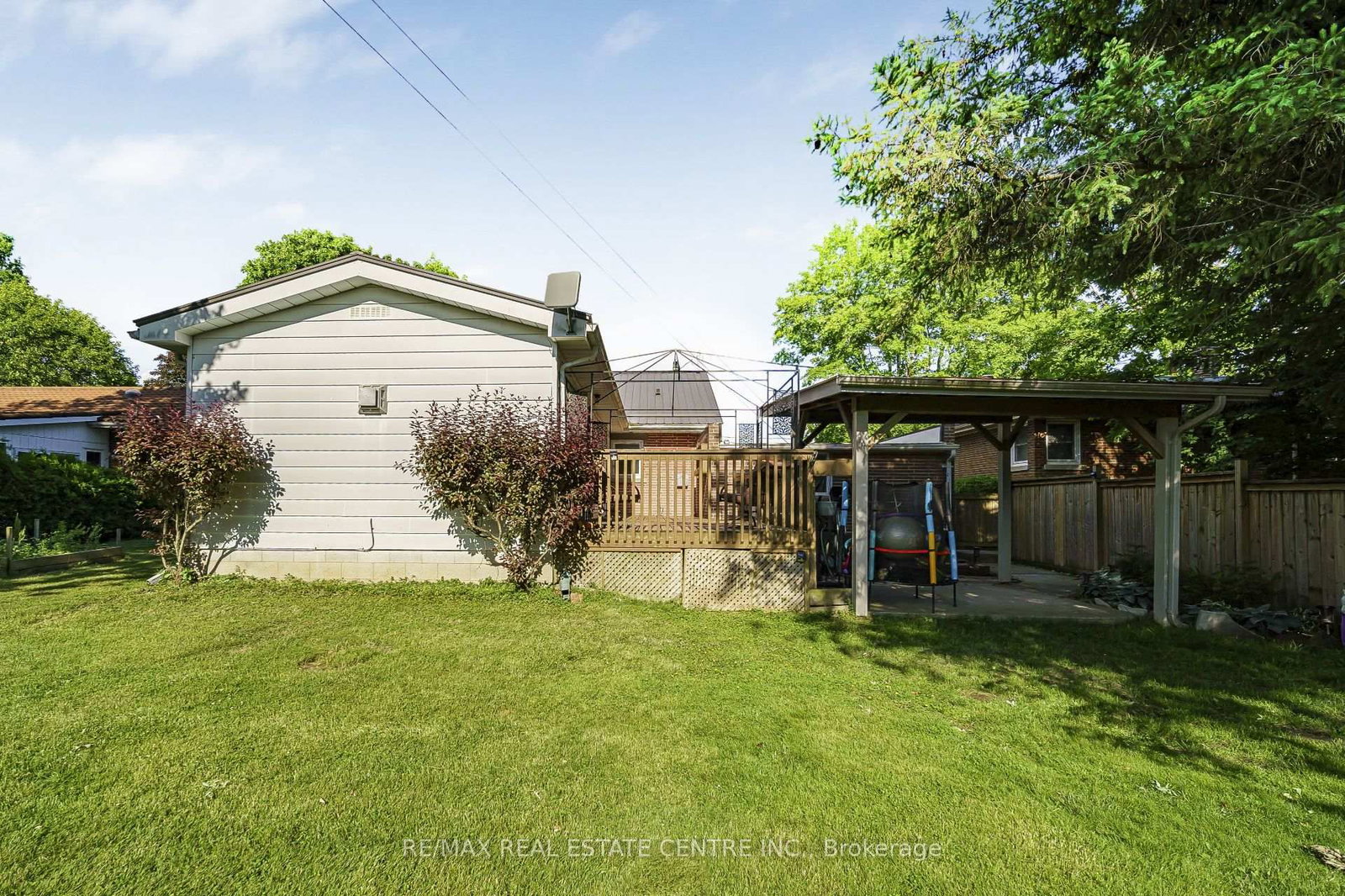 24 Park Street • Aylmer, ON photo 39