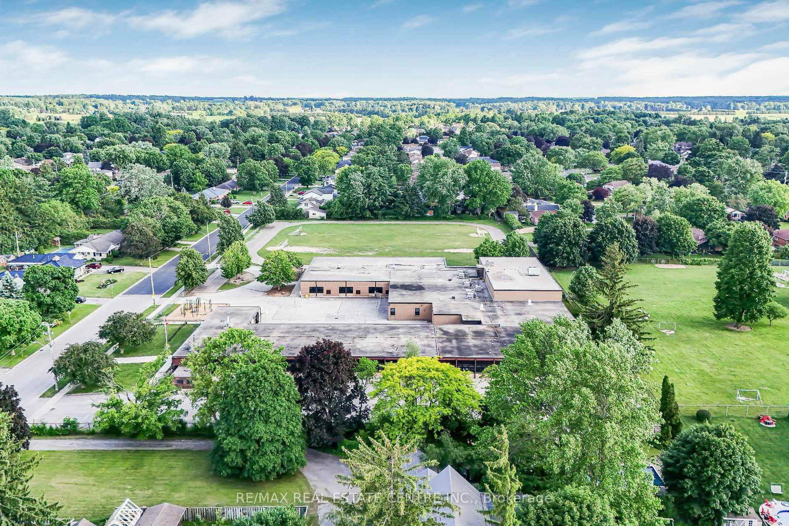 24 Park Street • Aylmer, ON photo 48