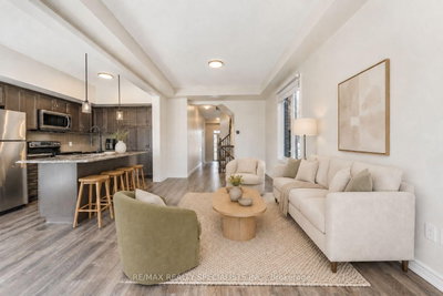 35 Pelican Lane • Hamilton, ON photo 8
