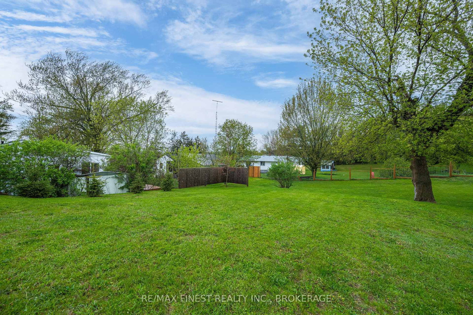 145 Upper Lake Street • Prince Edward County, ON photo 37
