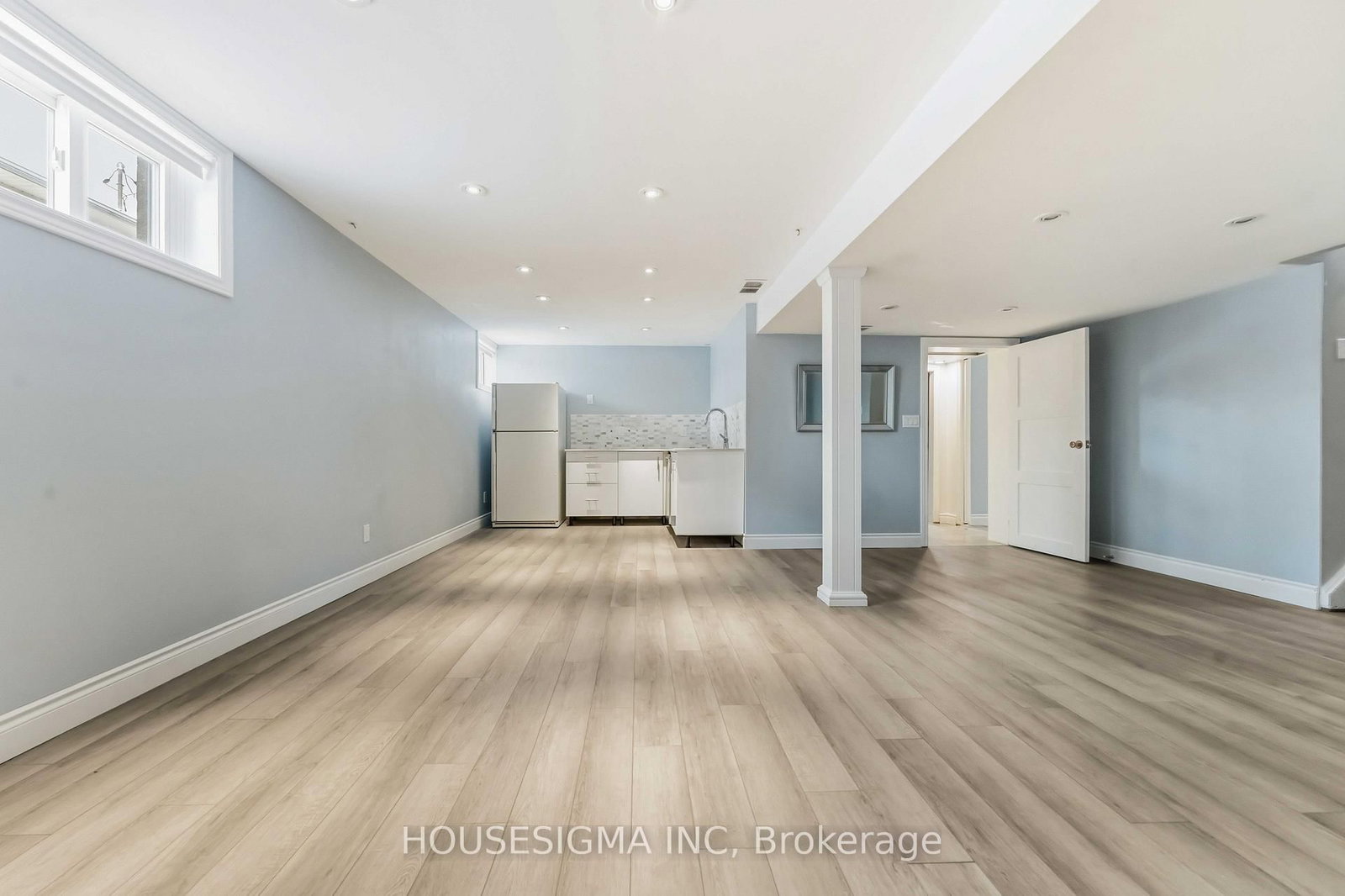 1047 Richard Avenue • Ottawa, ON photo 32