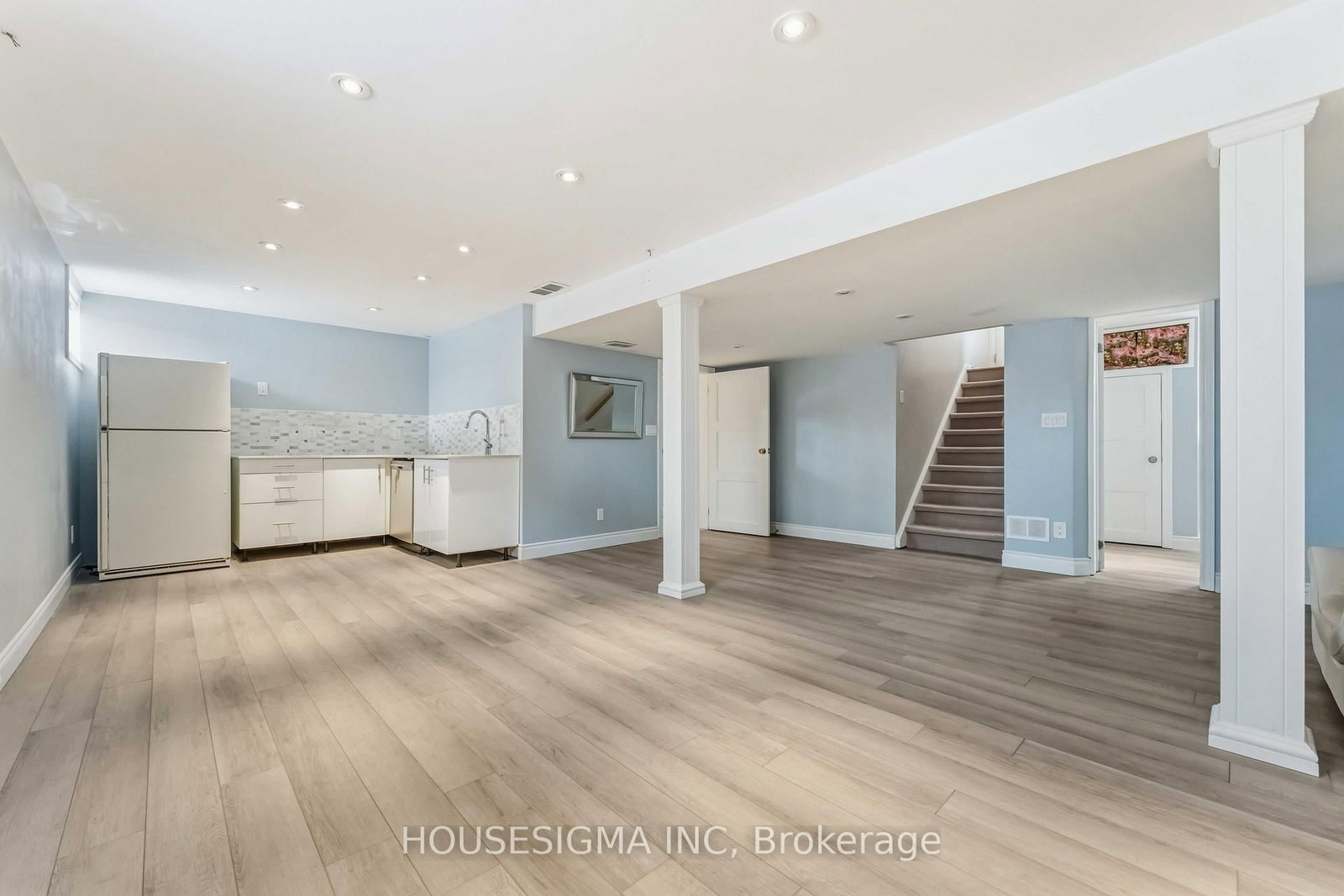 1047 Richard Avenue • Ottawa, ON photo 33
