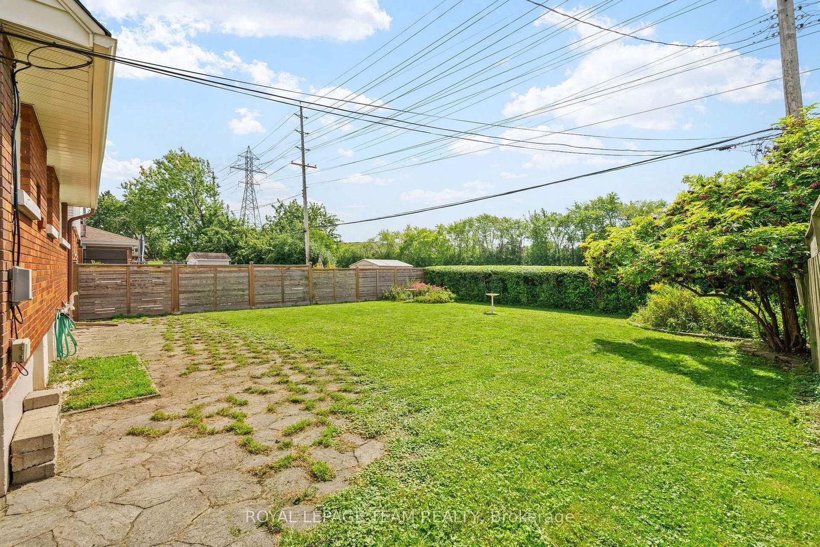 528 Browning Avenue • Ottawa, ON photo 28