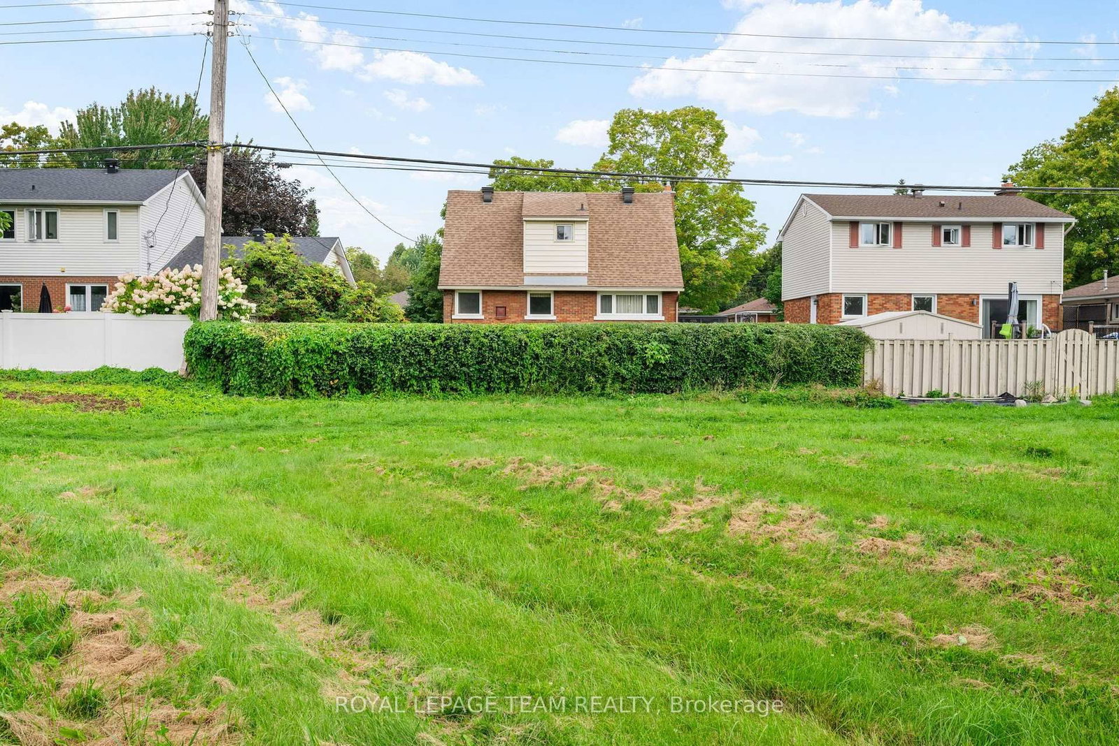 528 Browning Avenue • Ottawa, ON photo 36