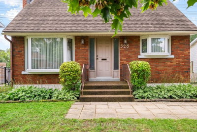 528 Browning Avenue • Ottawa, ON photo 4