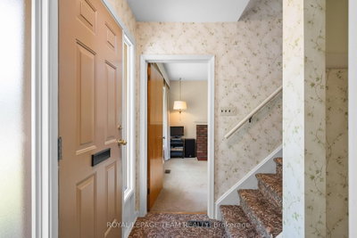 528 Browning Avenue • Ottawa, ON photo 5