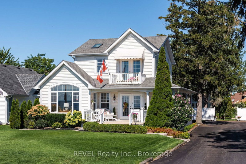 177 Lakeshore Road W