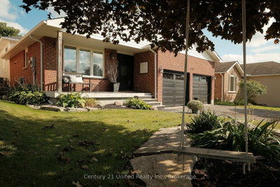 2229 Lorraine Drive • Peterborough, ON photo 2