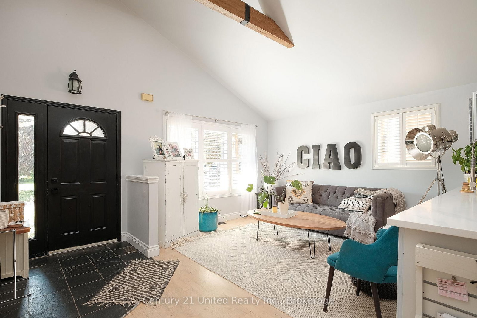 2229 Lorraine Drive • Peterborough, ON photo 3