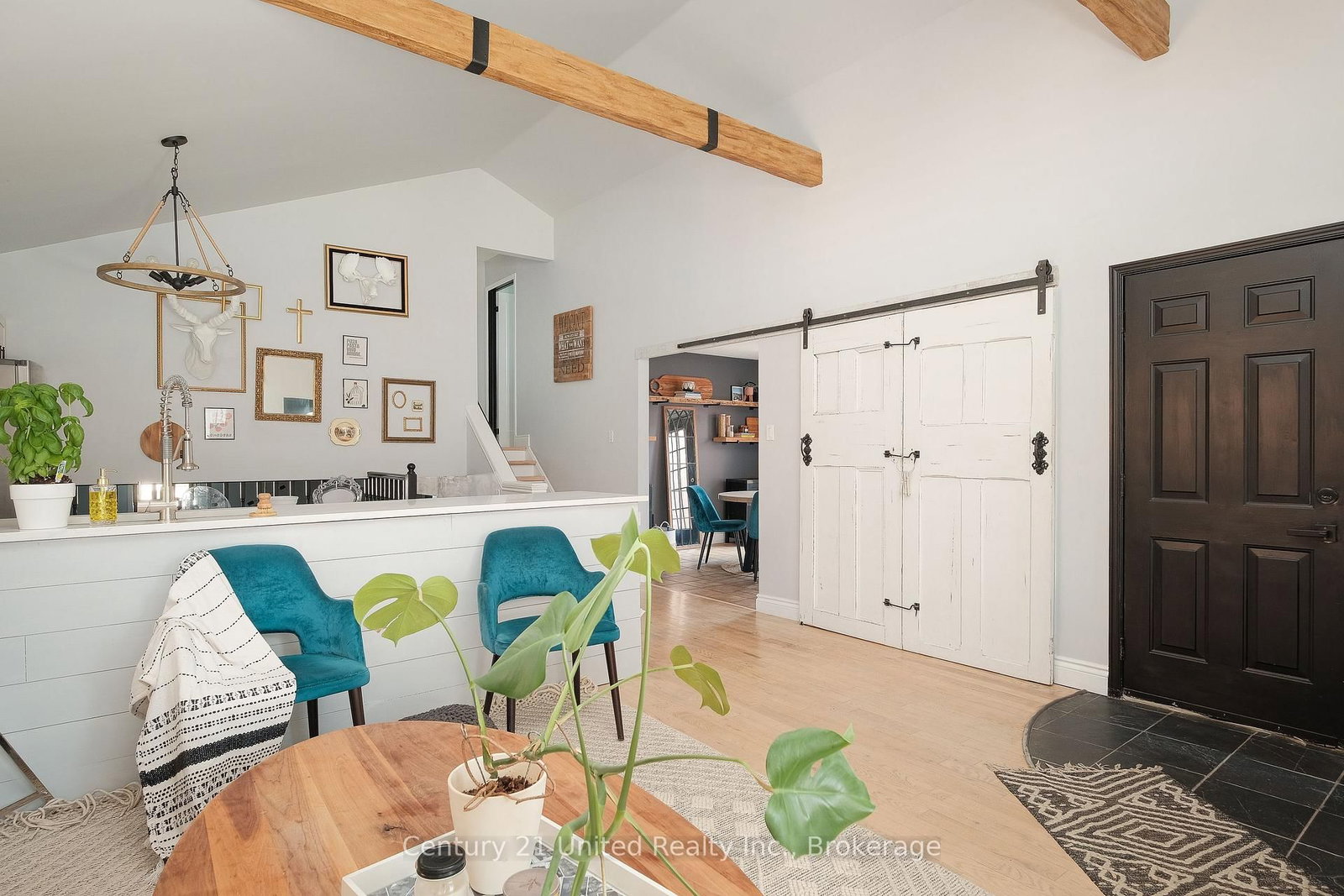 2229 Lorraine Drive • Peterborough, ON photo 5