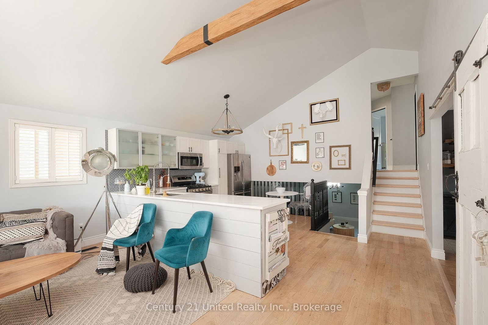 2229 Lorraine Drive • Peterborough, ON photo 6