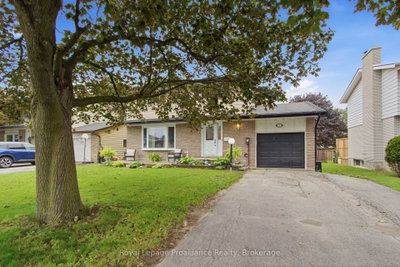 12 O'Neil Crescent • Quinte West, ON photo 2