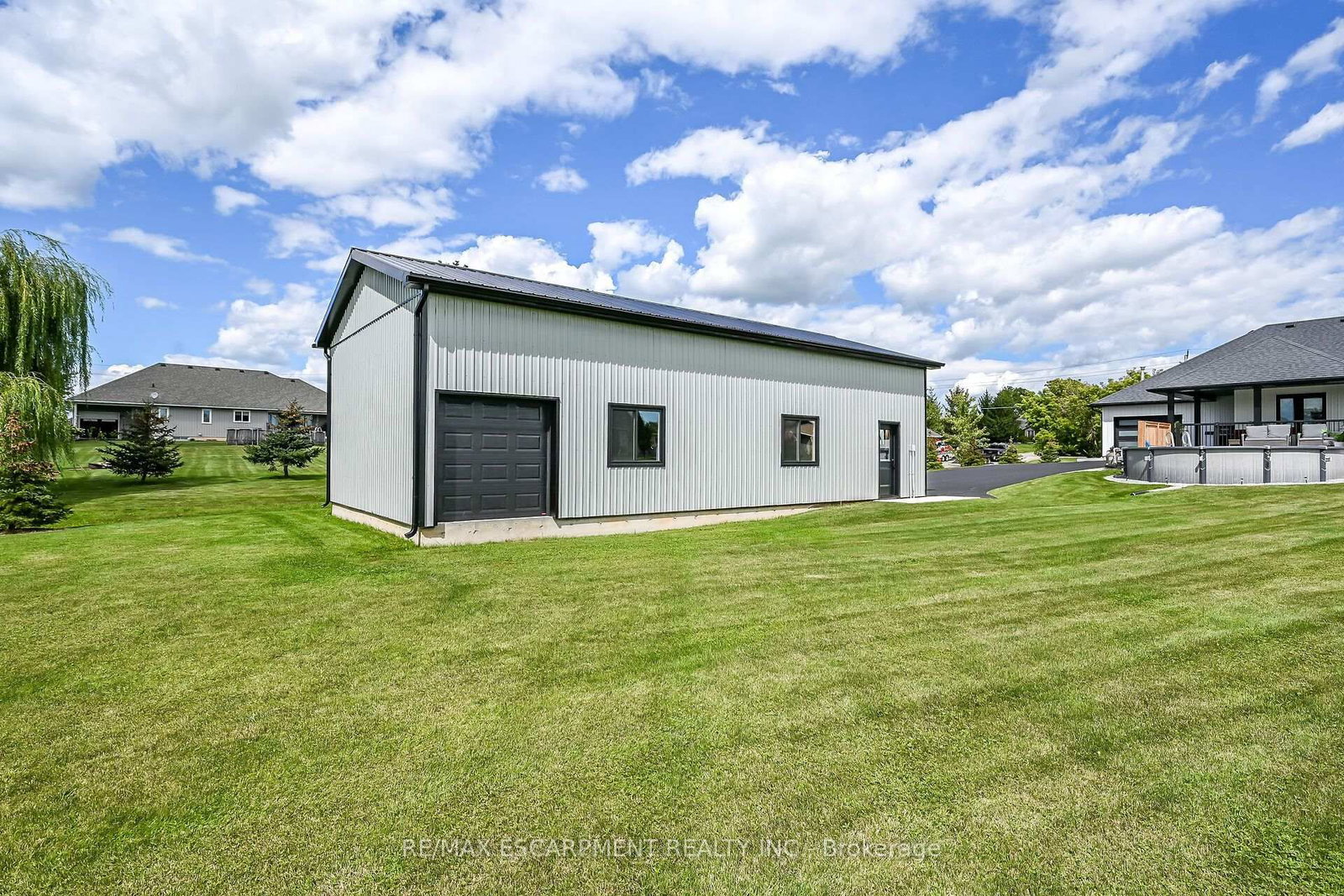33 MONTURE Street N • Haldimand, ON photo 43