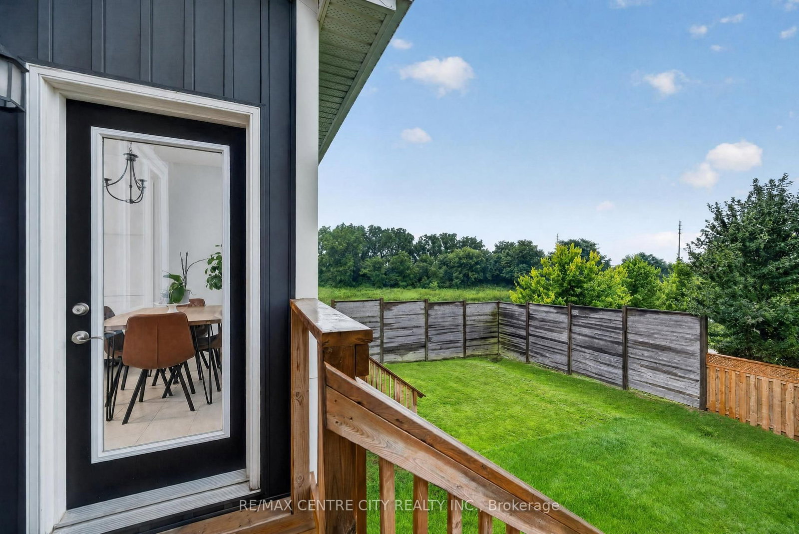 1740 Finley Crescent • London North, ON photo 16