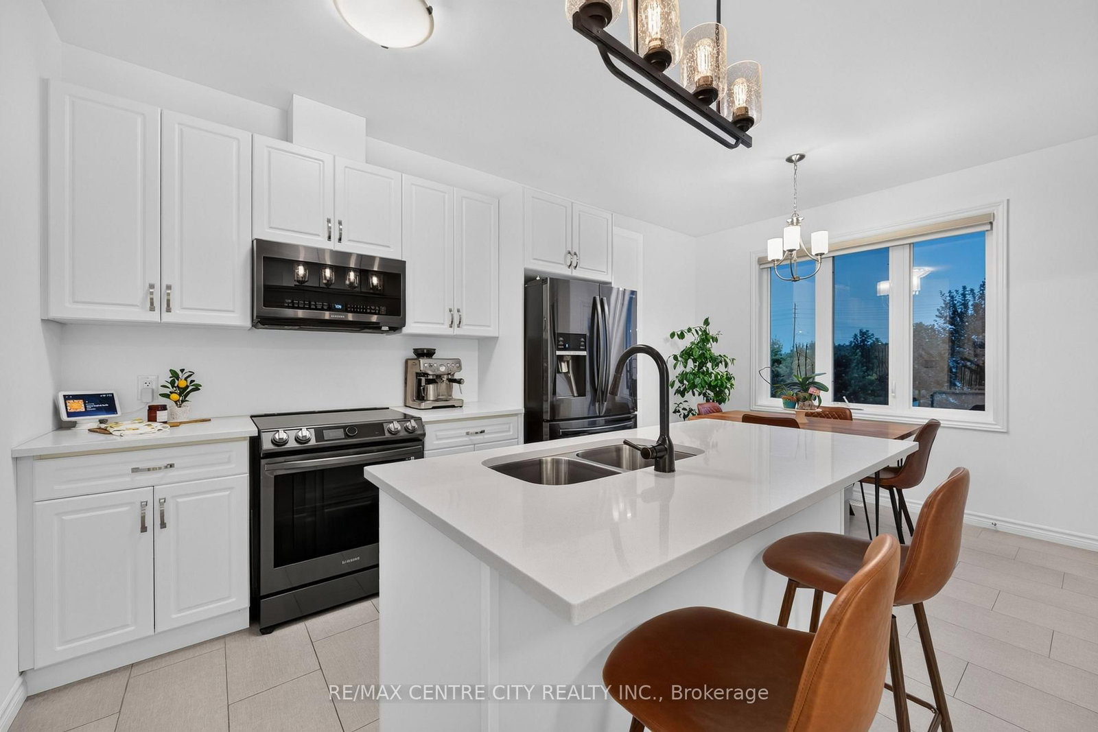 1740 Finley Crescent • London North, ON photo 20