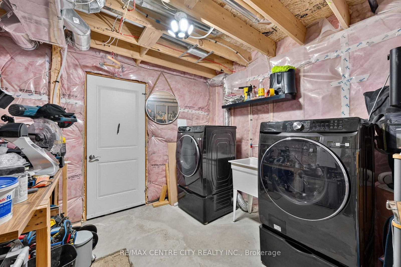 1740 Finley Crescent • London North, ON photo 39