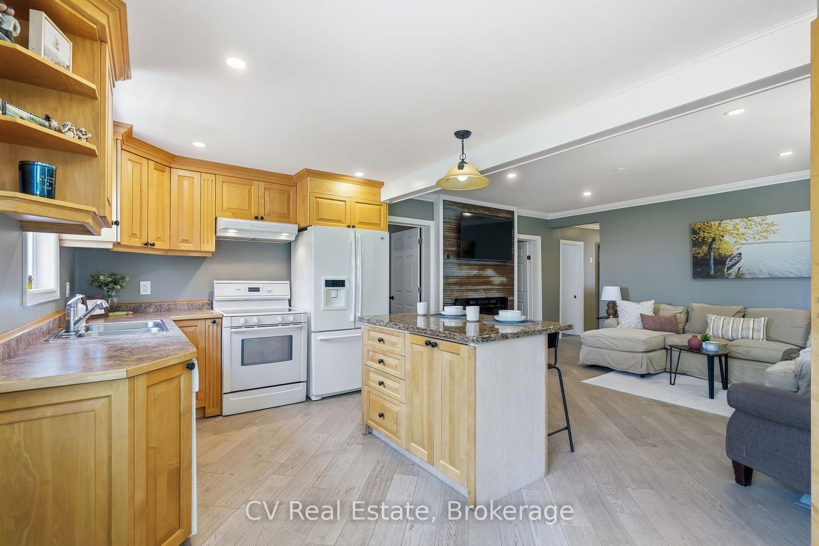 309 High Street • Georgian Bay, ON photo 5