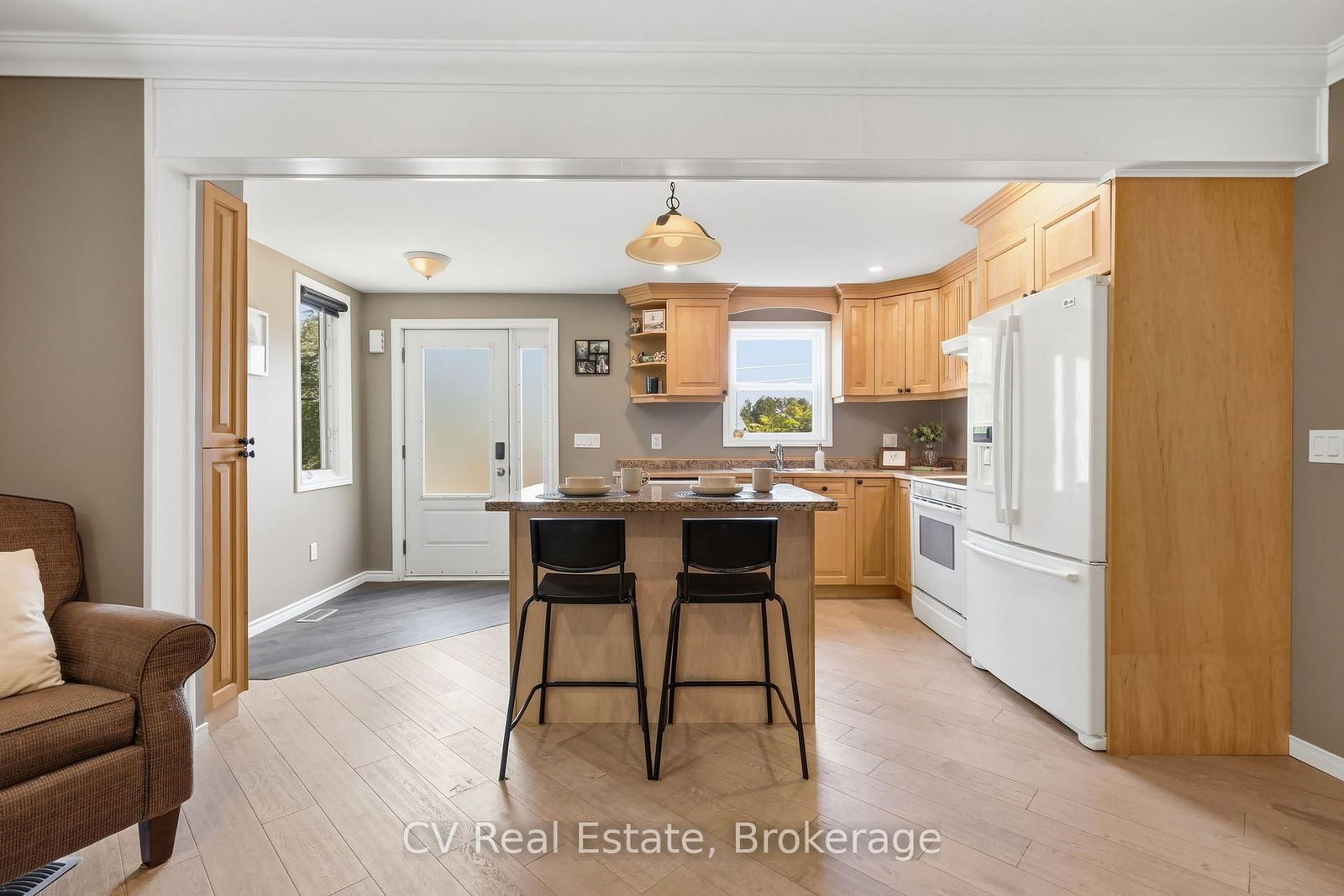 309 High Street • Georgian Bay, ON photo 9