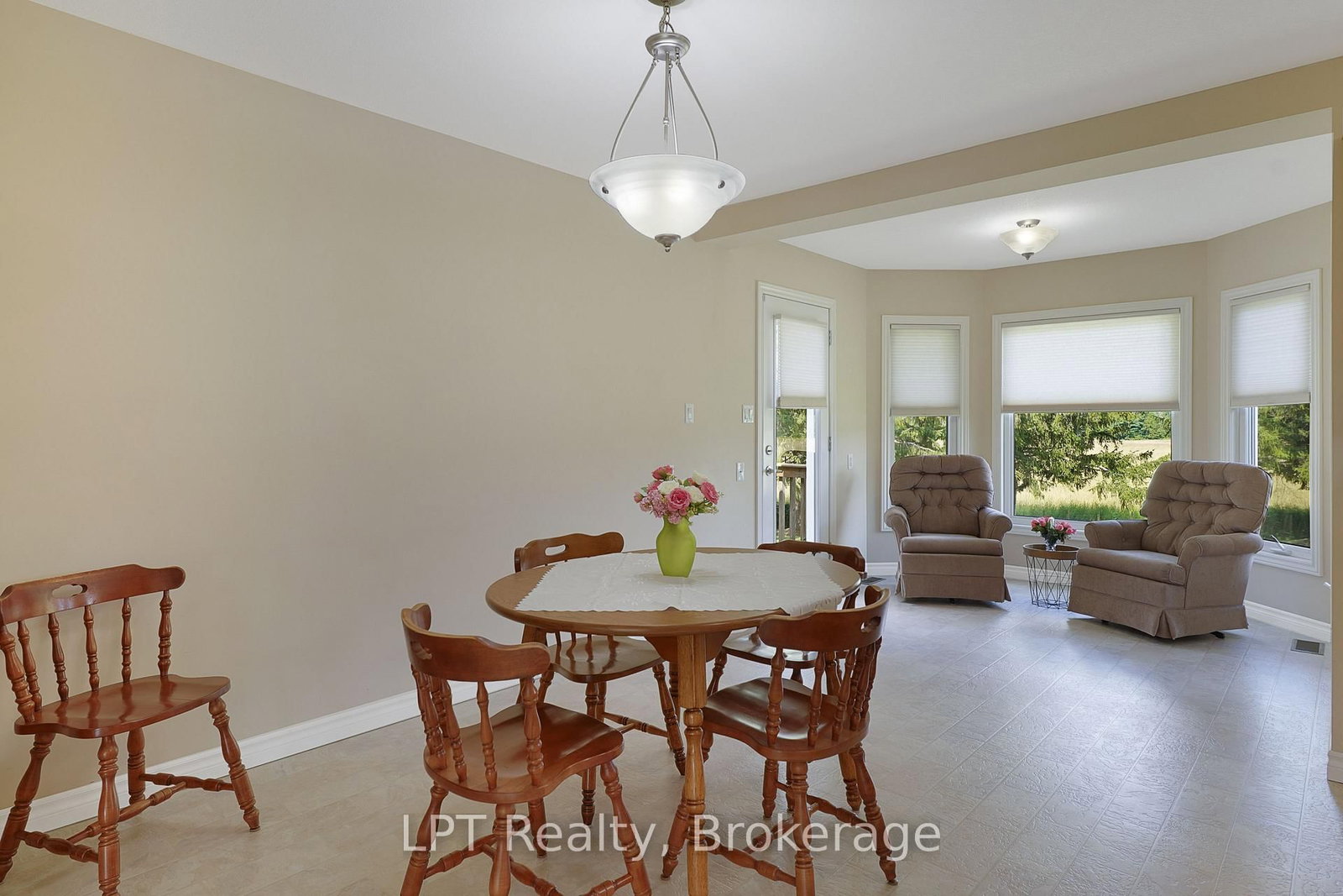 5194 Bruce Road 3 Road • Saugeen Shores, ON photo 11