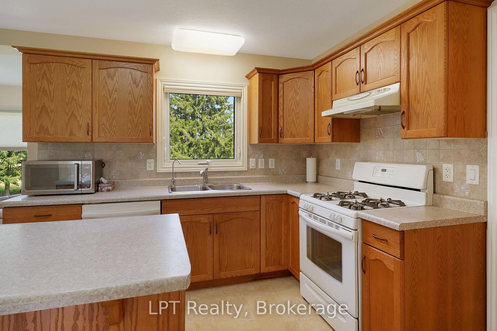 5194 Bruce Road 3 Road • Saugeen Shores, ON photo 14