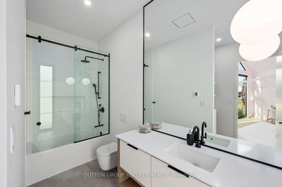 4344 Green Bend • London South, ON photo 8