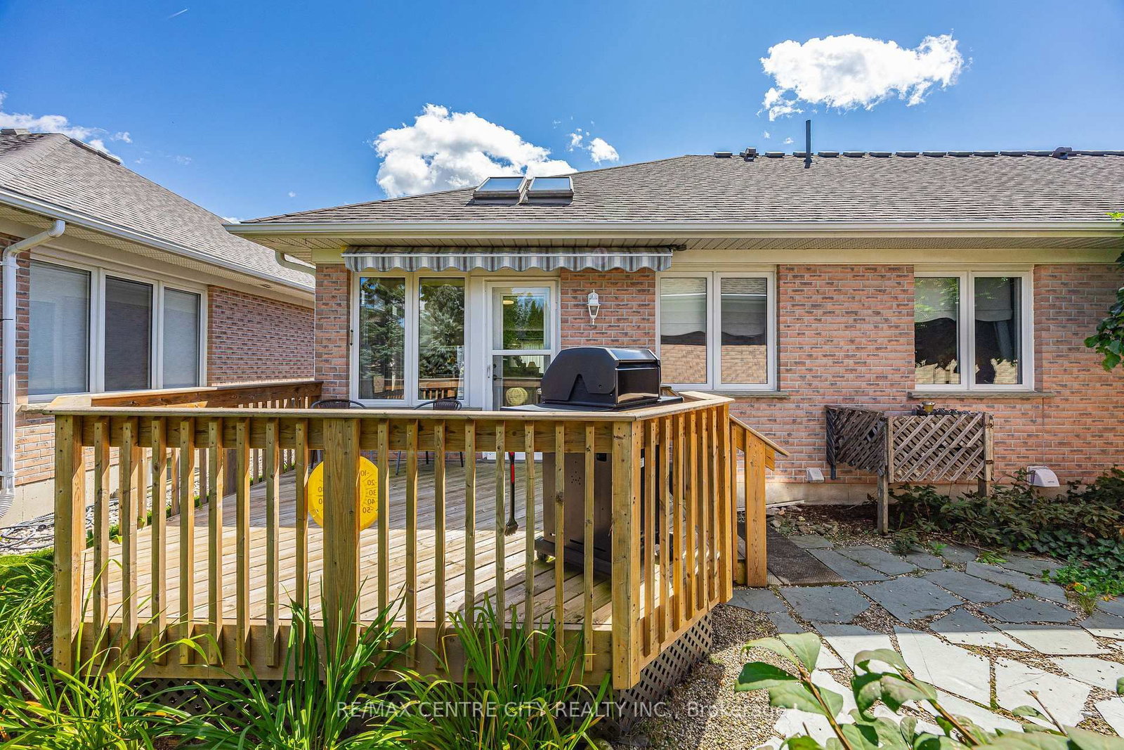33 Ilderbrook Circle • Middlesex Centre, ON photo 34