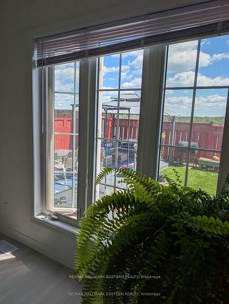 31 Paul Rexe Boulevard E • Otonabee-South Monaghan, ON photo 12