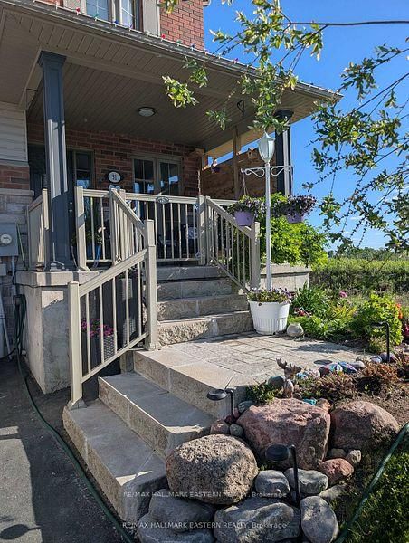 31 Paul Rexe Boulevard E • Otonabee-South Monaghan, ON photo 4