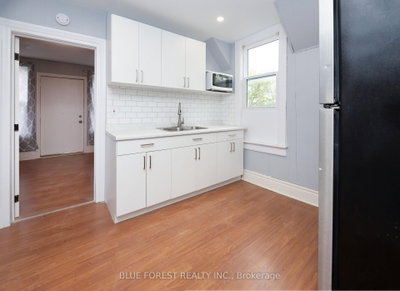 128 West Street • Chatham-Kent, ON photo 4