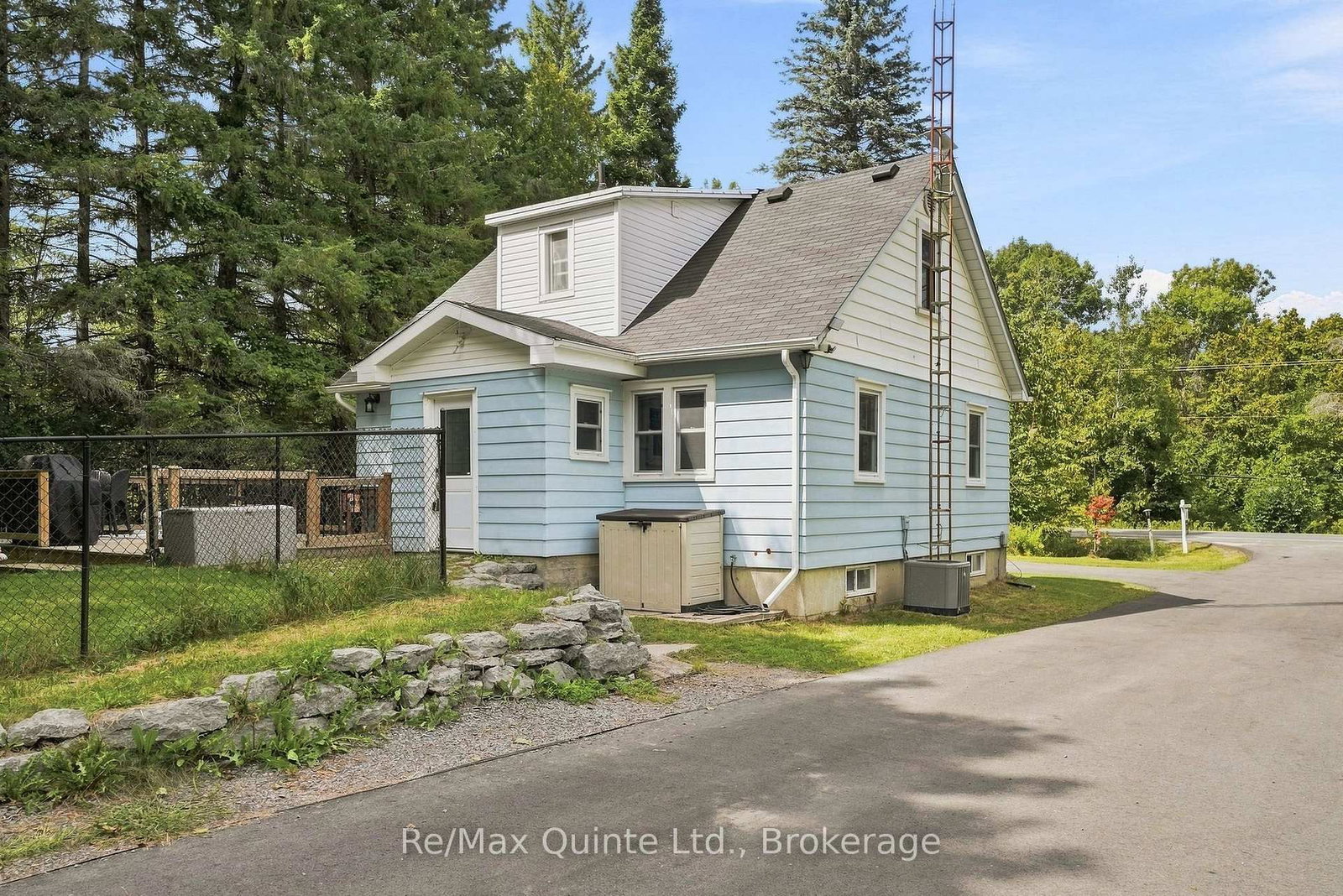 1529 County Road 64 • Quinte West, ON photo 37