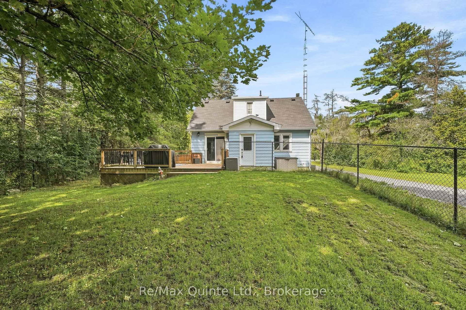 1529 County Road 64 • Quinte West, ON photo 42