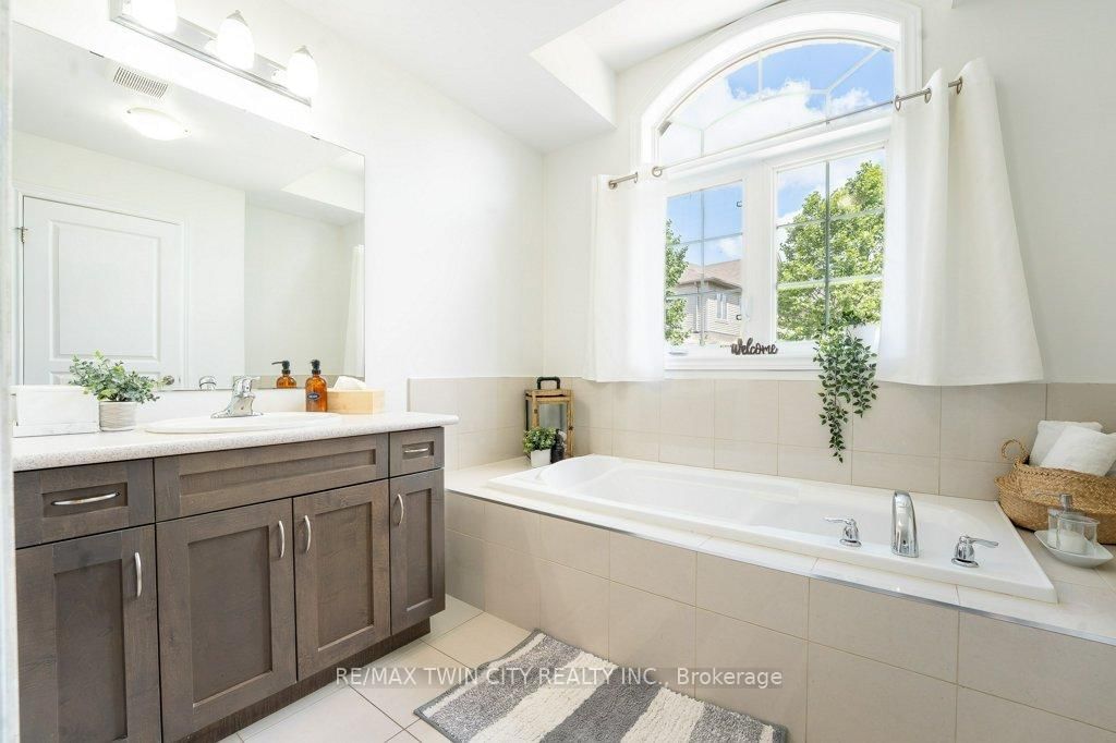 342 Mill Street • #70 • Kitchener, ON photo 22