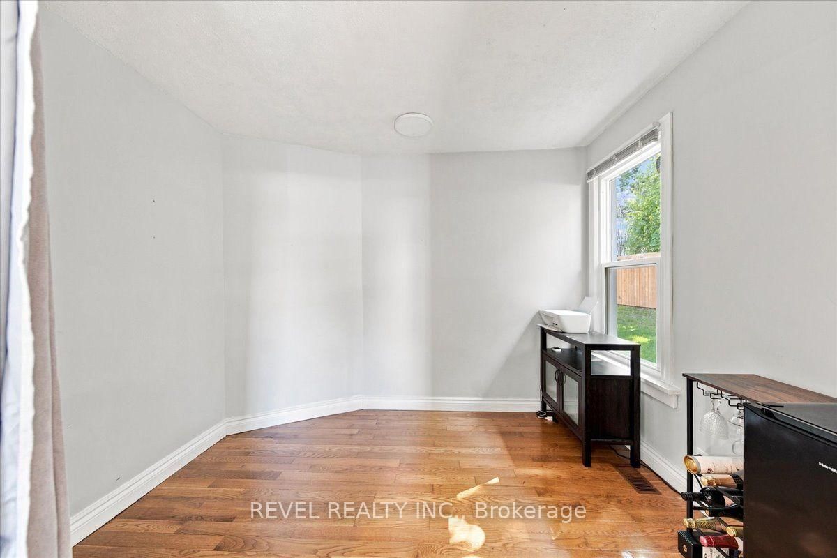 3 Queen Street S • Brant, ON photo 21