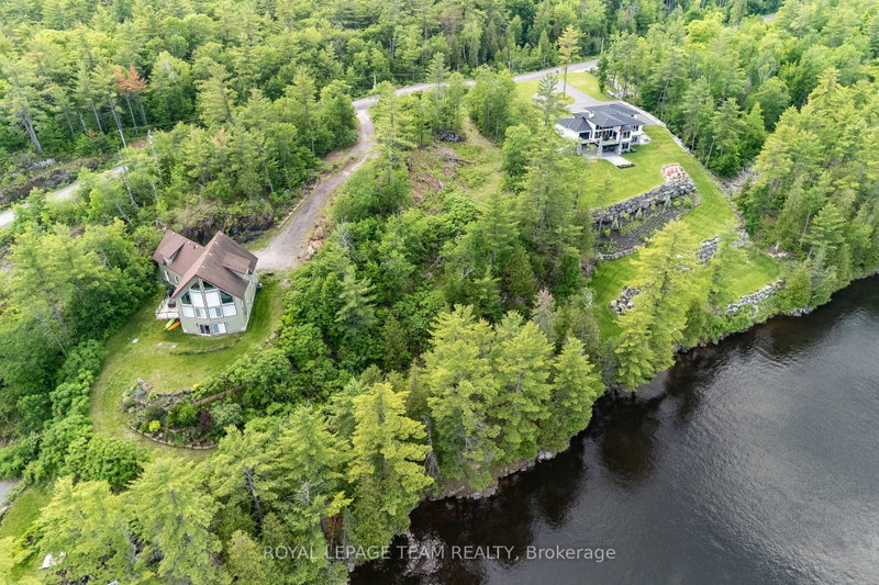 77 Carriage Landing Drive