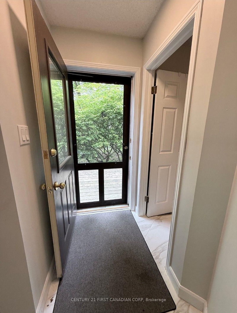 463 Eckford Avenue