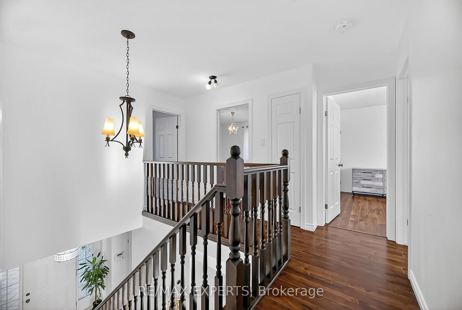 936 Talisman Crescent • London South, ON photo 16