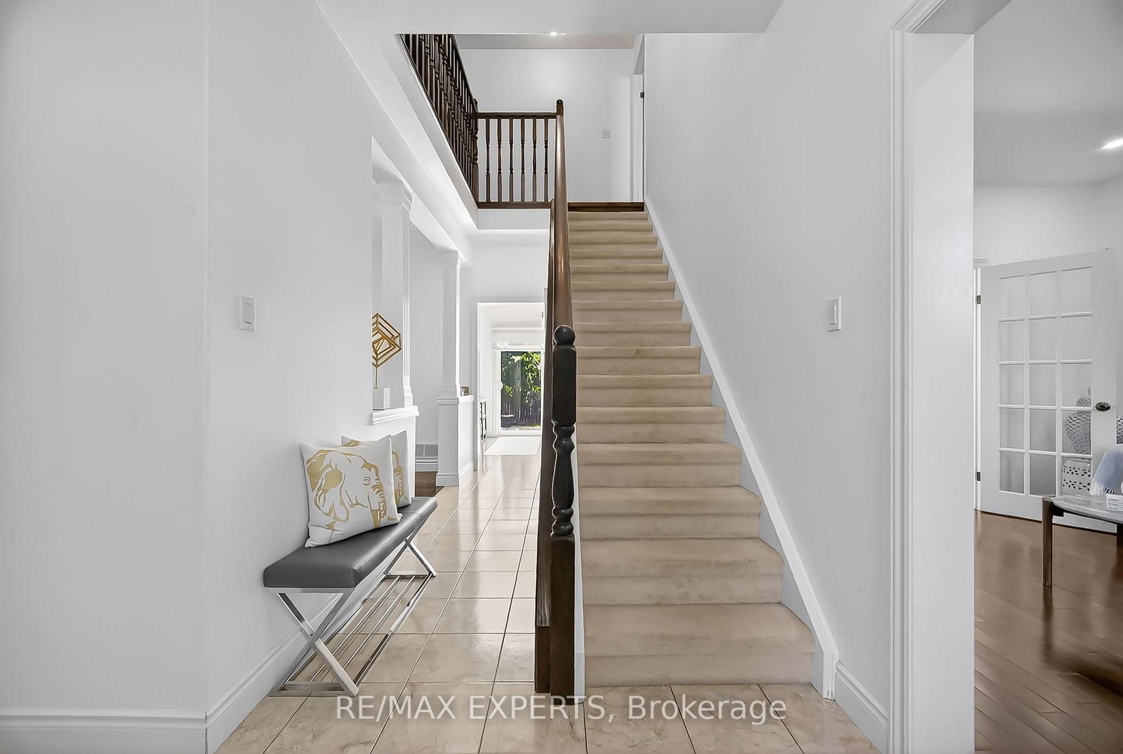 936 Talisman Crescent • London South, ON photo 4