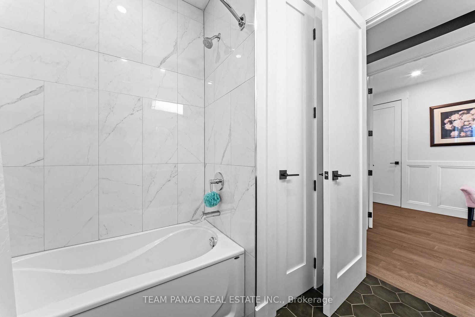 646 West 5th Street • Hamilton, ON photo 25