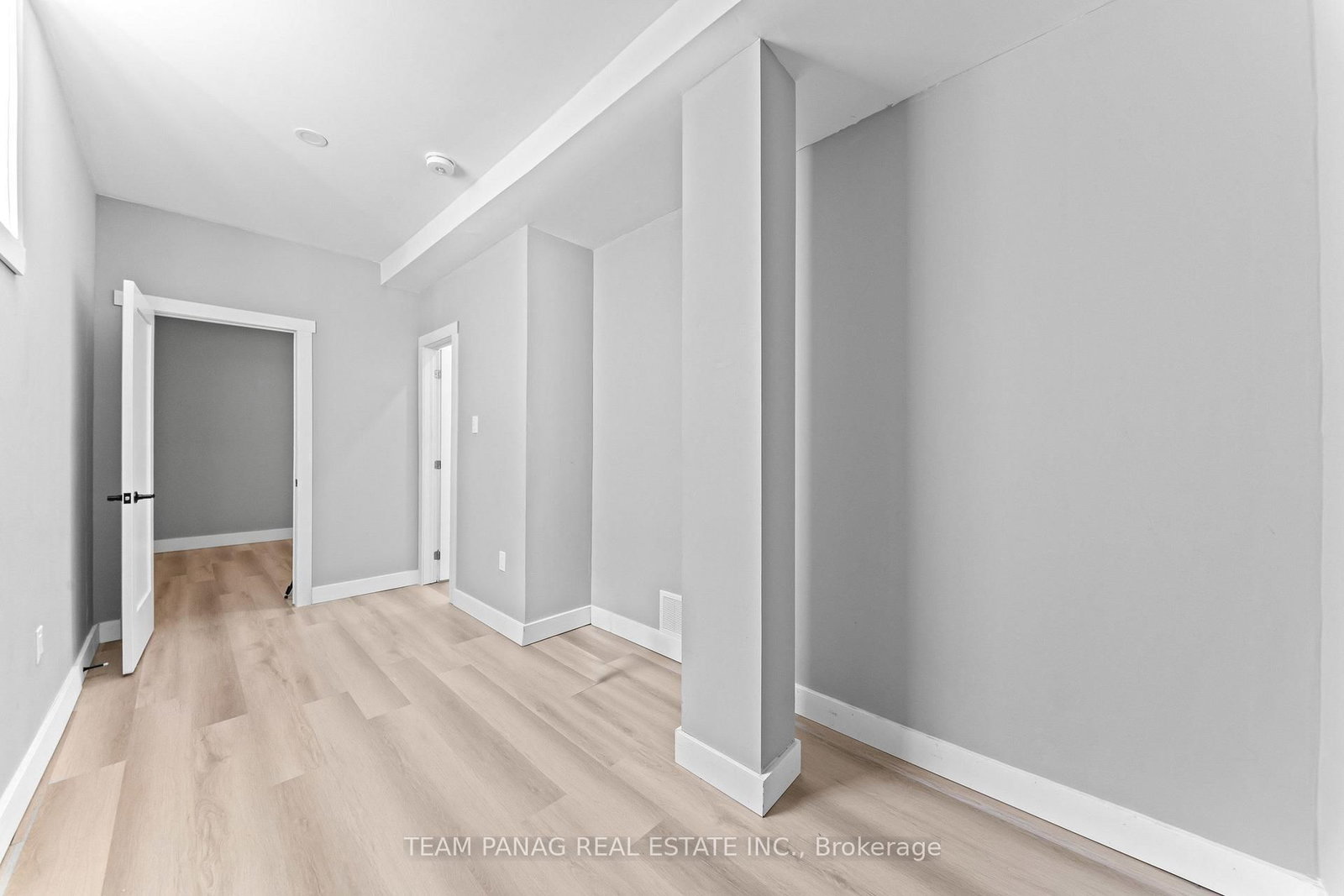 646 West 5th Street • Hamilton, ON photo 41