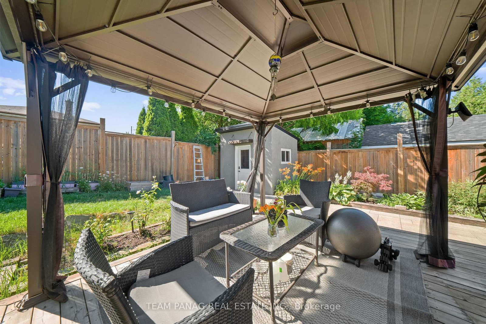 646 West 5th Street • Hamilton, ON photo 48
