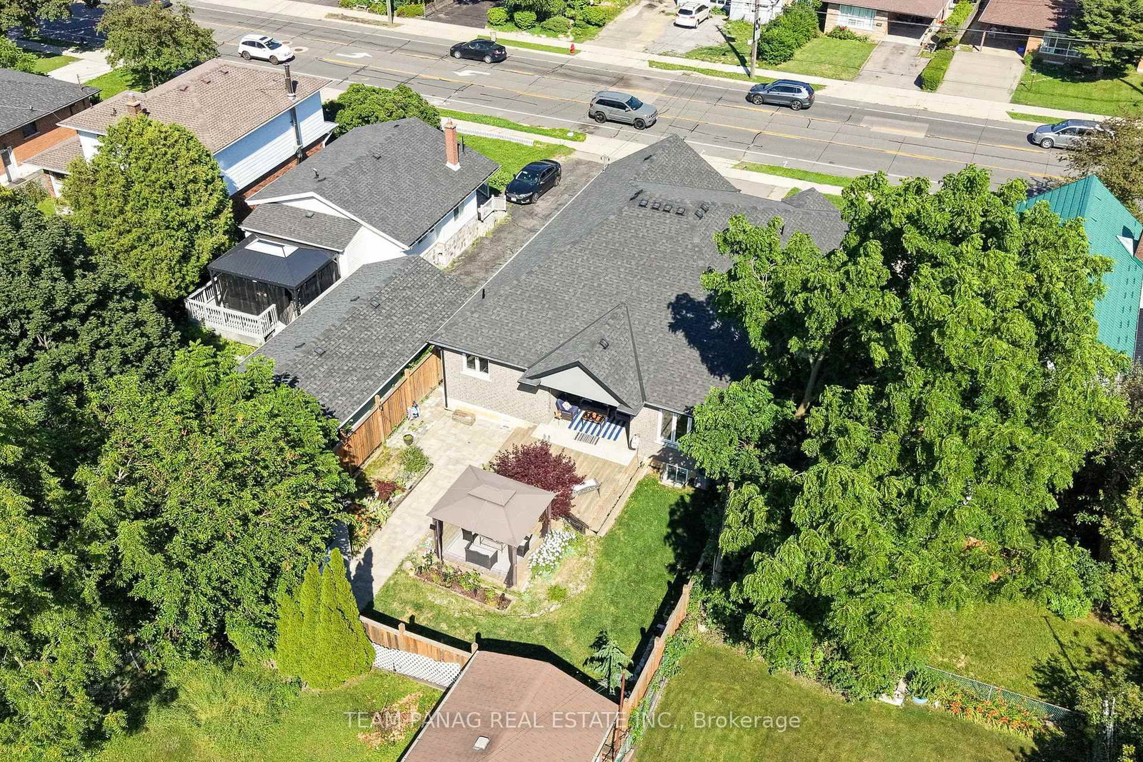 646 West 5th Street • Hamilton, ON photo 50
