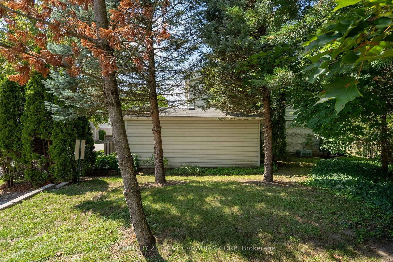 327 Everglade Crescent • London North, ON photo 36