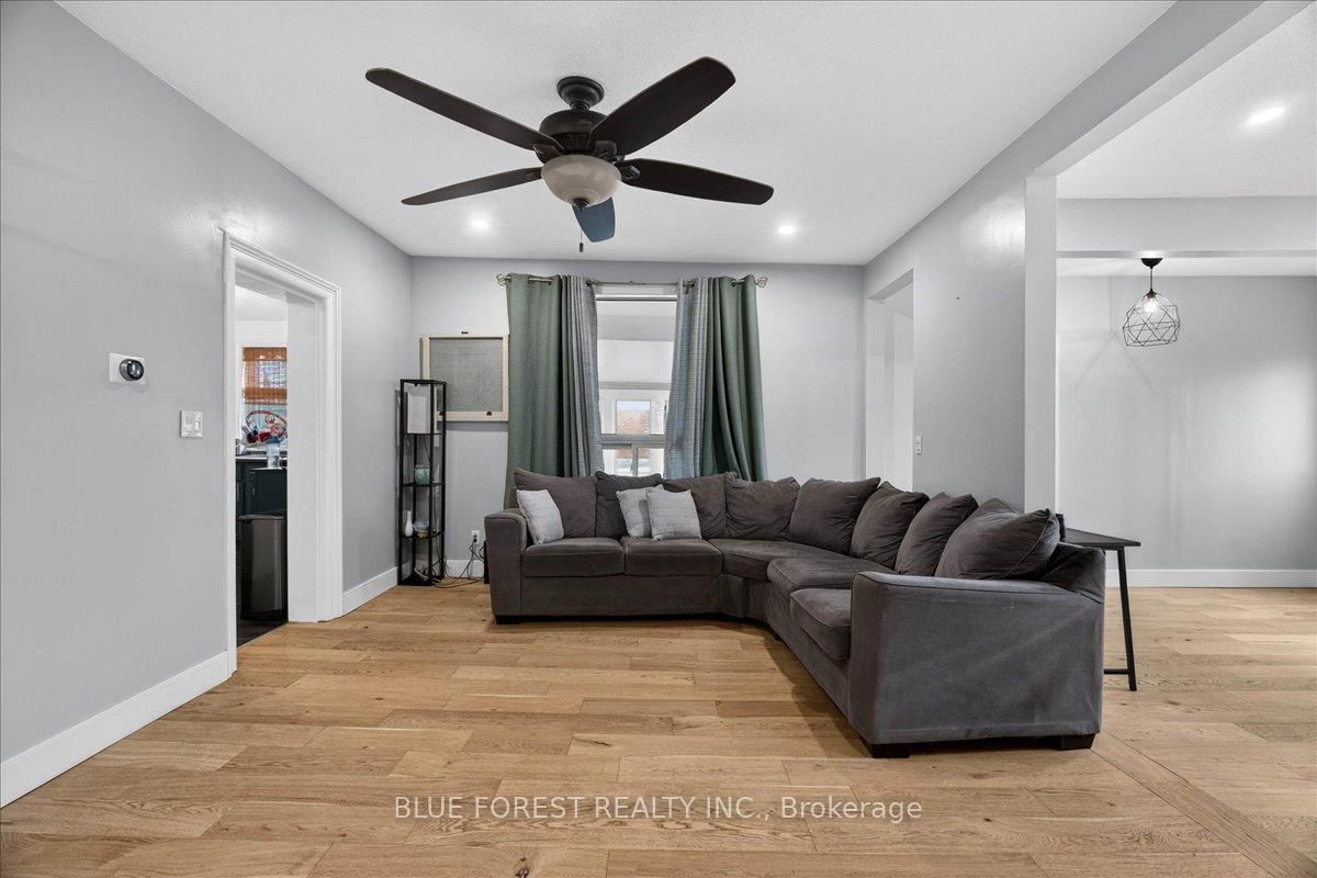148 Main Street • West Elgin, ON photo 14