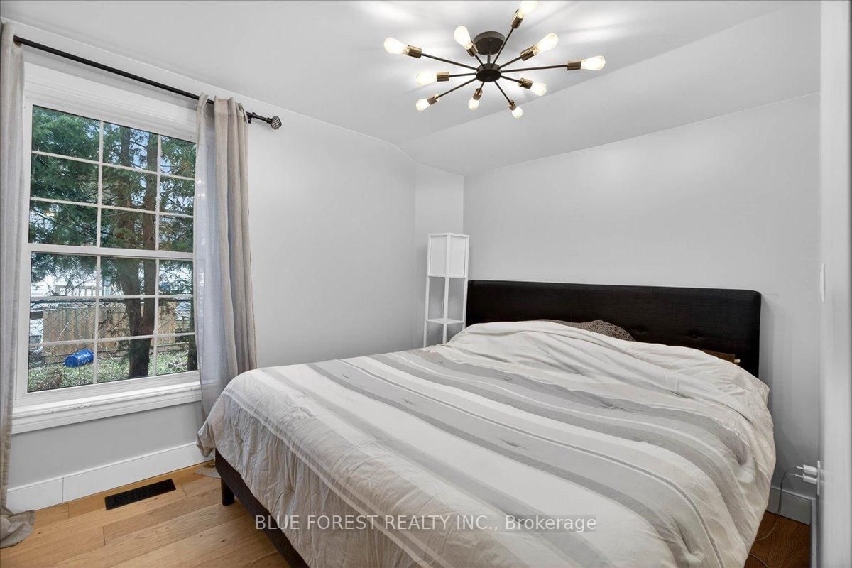 148 Main Street • West Elgin, ON photo 15