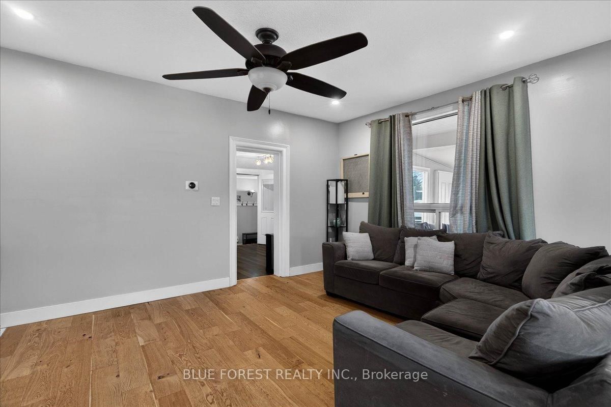 148 Main Street • West Elgin, ON photo 18