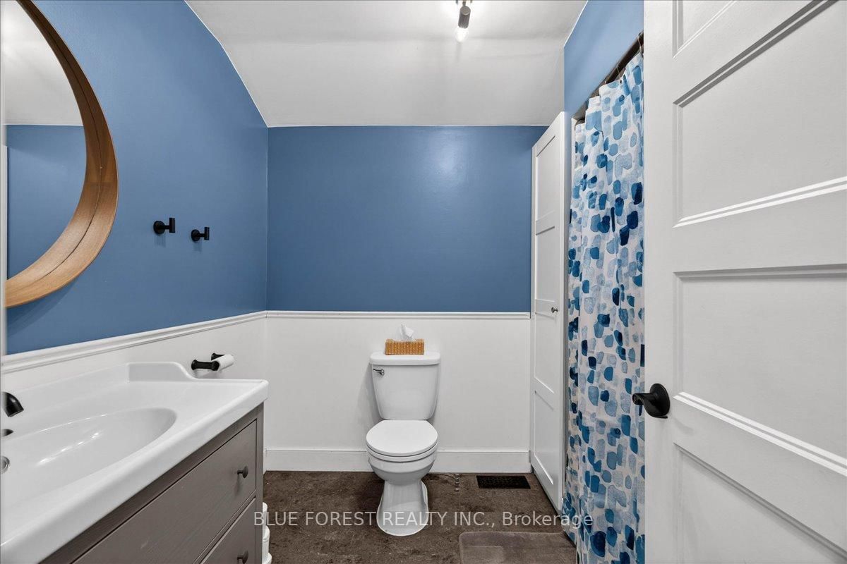 148 Main Street • West Elgin, ON photo 22